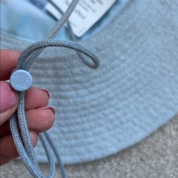CELINE Triomphe wide brim hat, adjustable draw string in baby blue
Never worn. - Picture 11 of 14